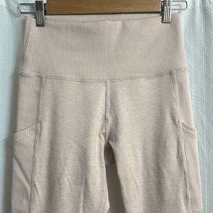 Offline by Aerie leggings! Pale pink, pockets, size Medium